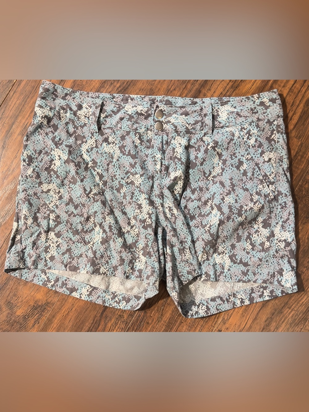 Columbia Women’s Blue Camp Nylon Blend Short